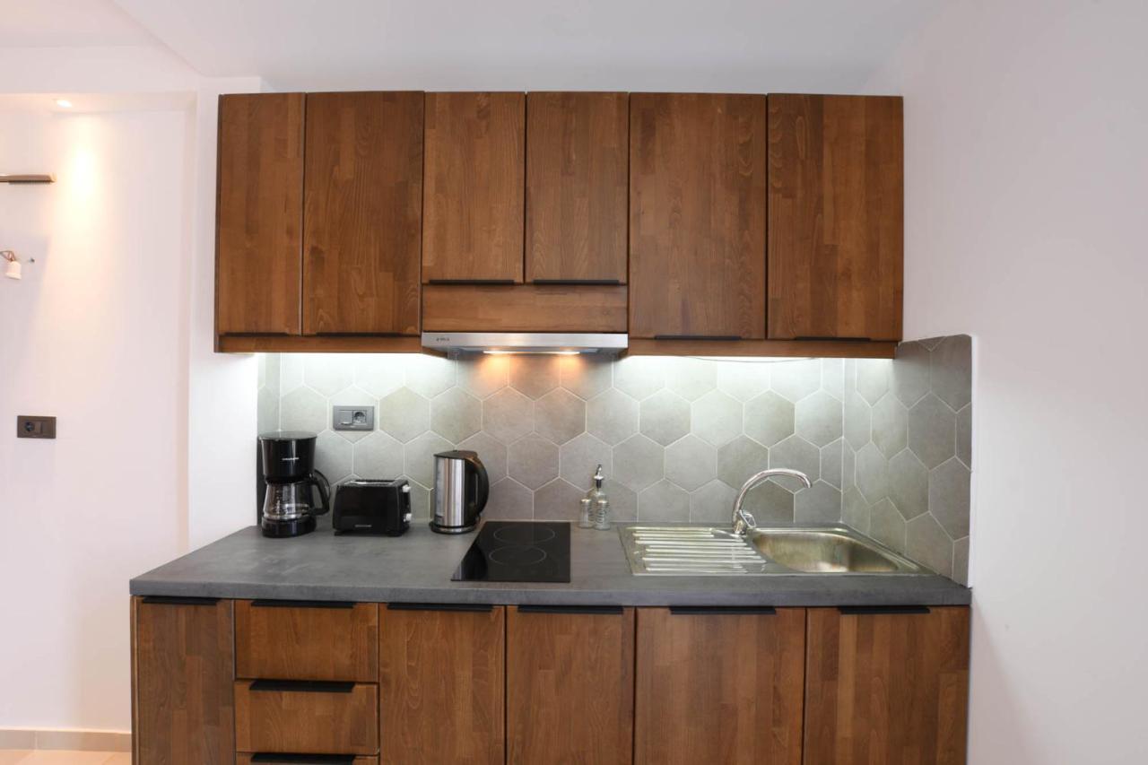 Orion Eco Suites Karteros Exteriér fotografie