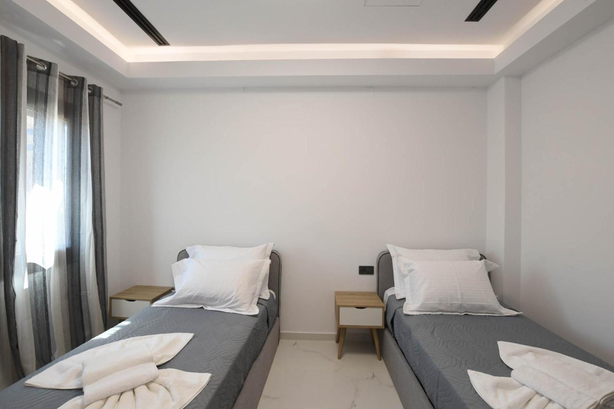 Orion Eco Suites Karteros Pokoj fotografie